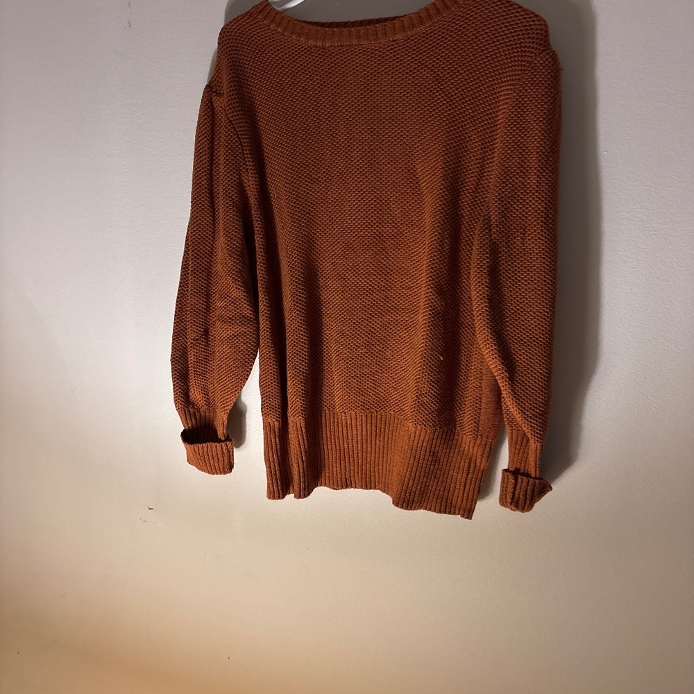 Sweater - Picture 1 of 1